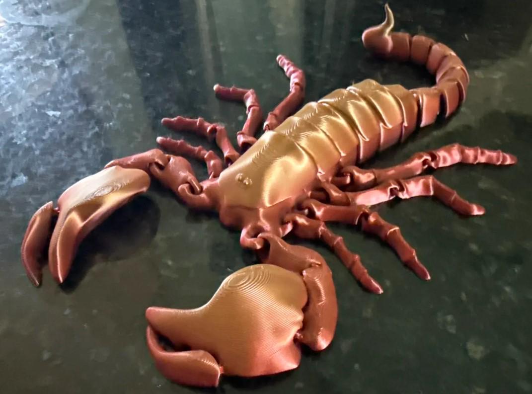 Flexi Scorpion STL – Hochflexibler, einteilig druckbarer 3D-Skorpion