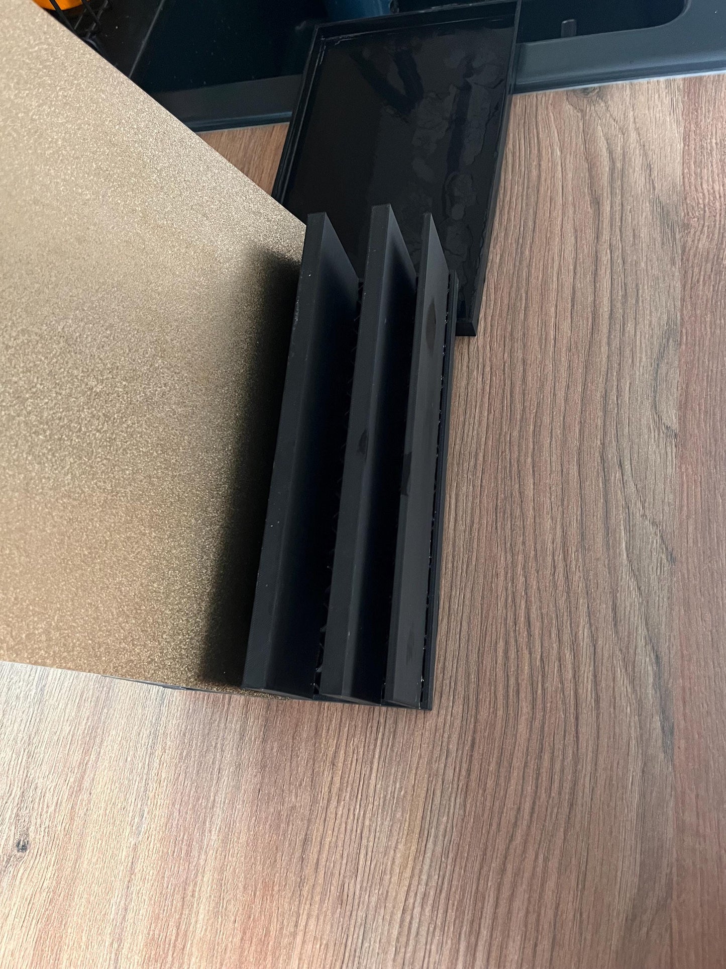 Printable Kitchen Organizer with Drip Tray - STL File for Cutting Boards & Utensils - 3D Printable Kitchen Gadget