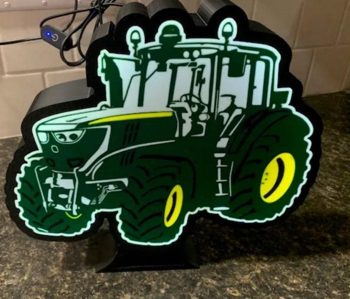 Tractor Wall Lamp STL – 3D Printable LED Light for Farming Fans