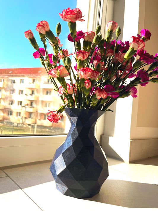 Polygon Vase STL File - 3D Printable Modern Geometric Design for Home Decor