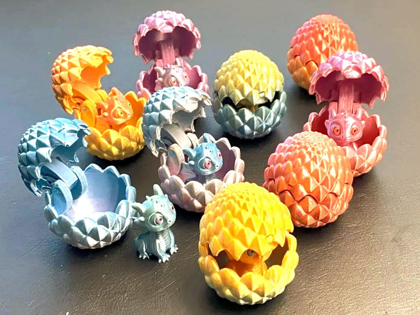 Mini Dragon in 2 different Eggs STL - Articulated Flexi 3D Printable Model